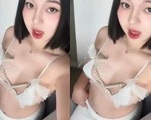 Clip sex Lê Thu Hiền BJ doggy đều giỏi